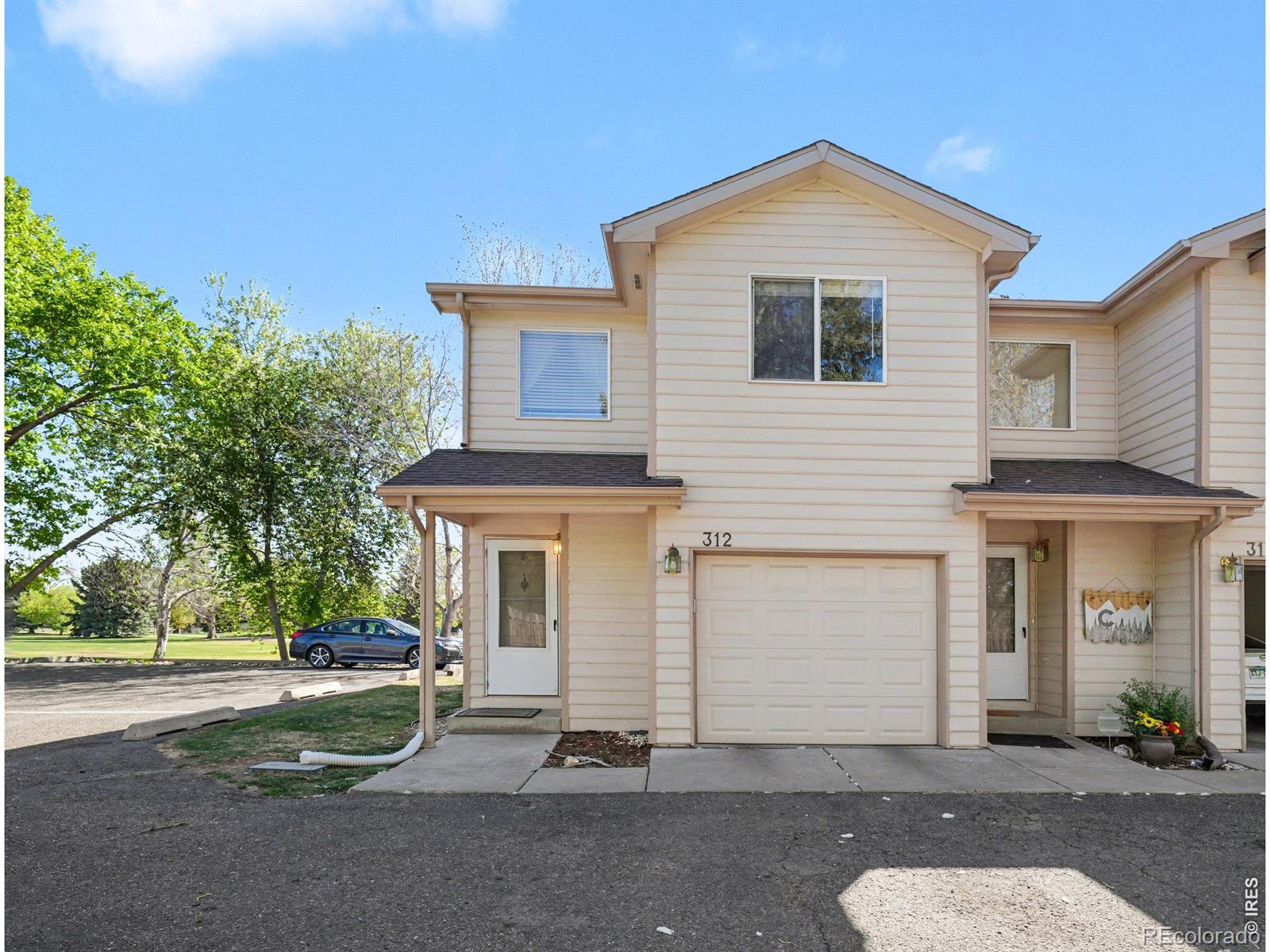 312 Dean Court