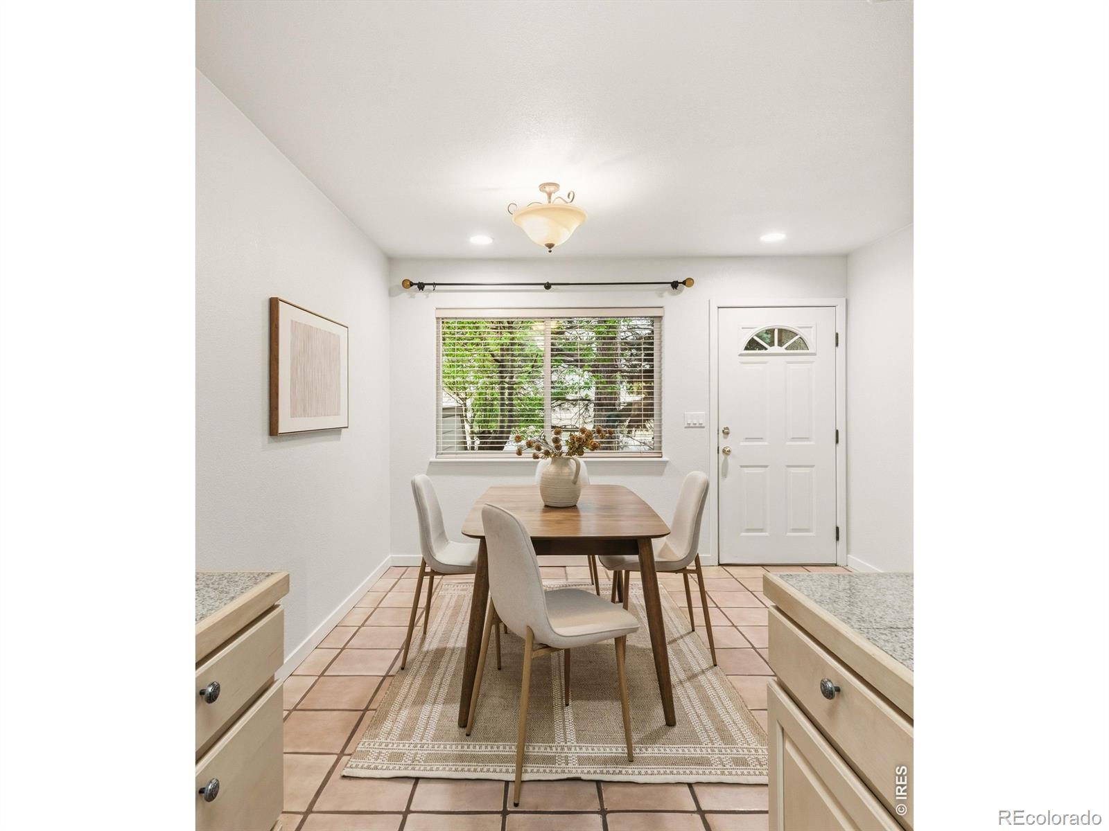 563 Ridgeview Drive