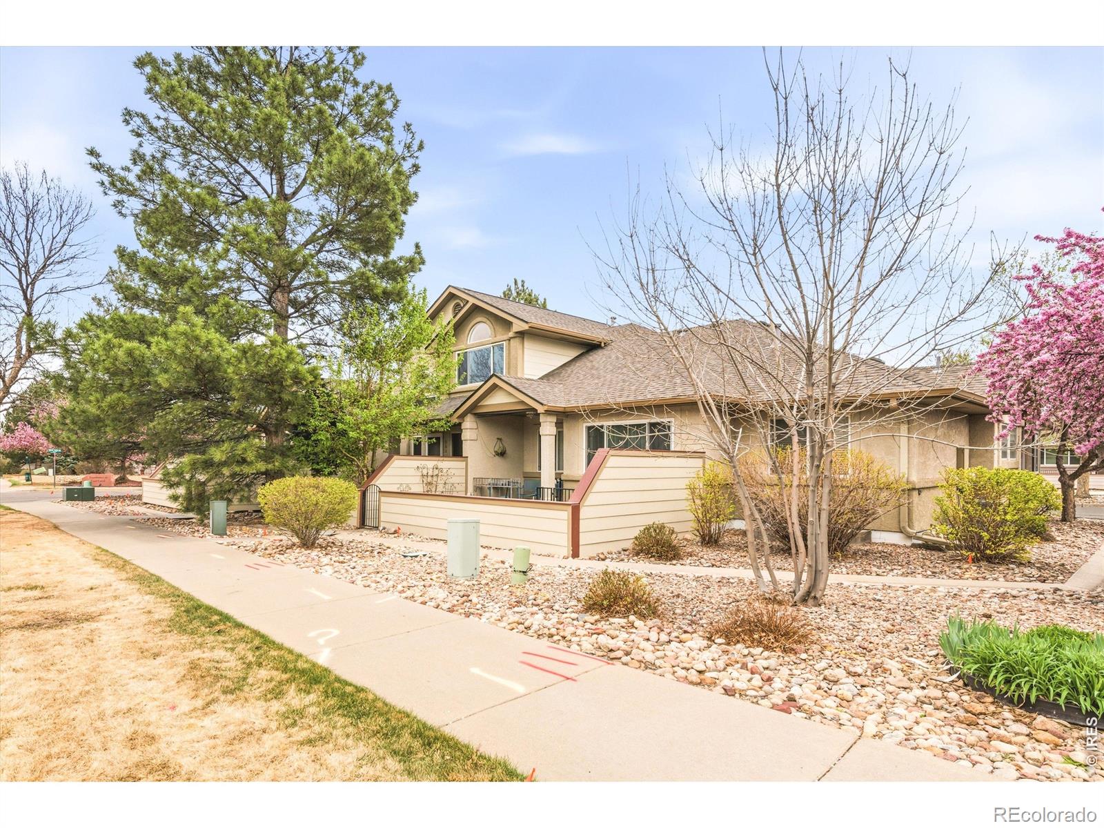 563 Ridgeview Drive