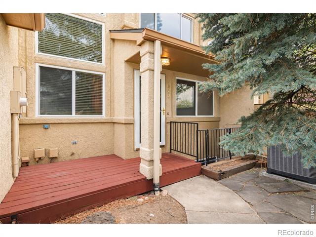 563 Ridgeview Drive