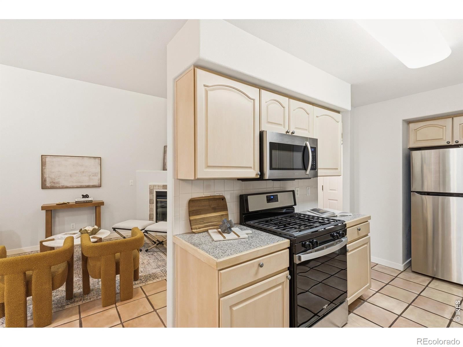563 Ridgeview Drive
