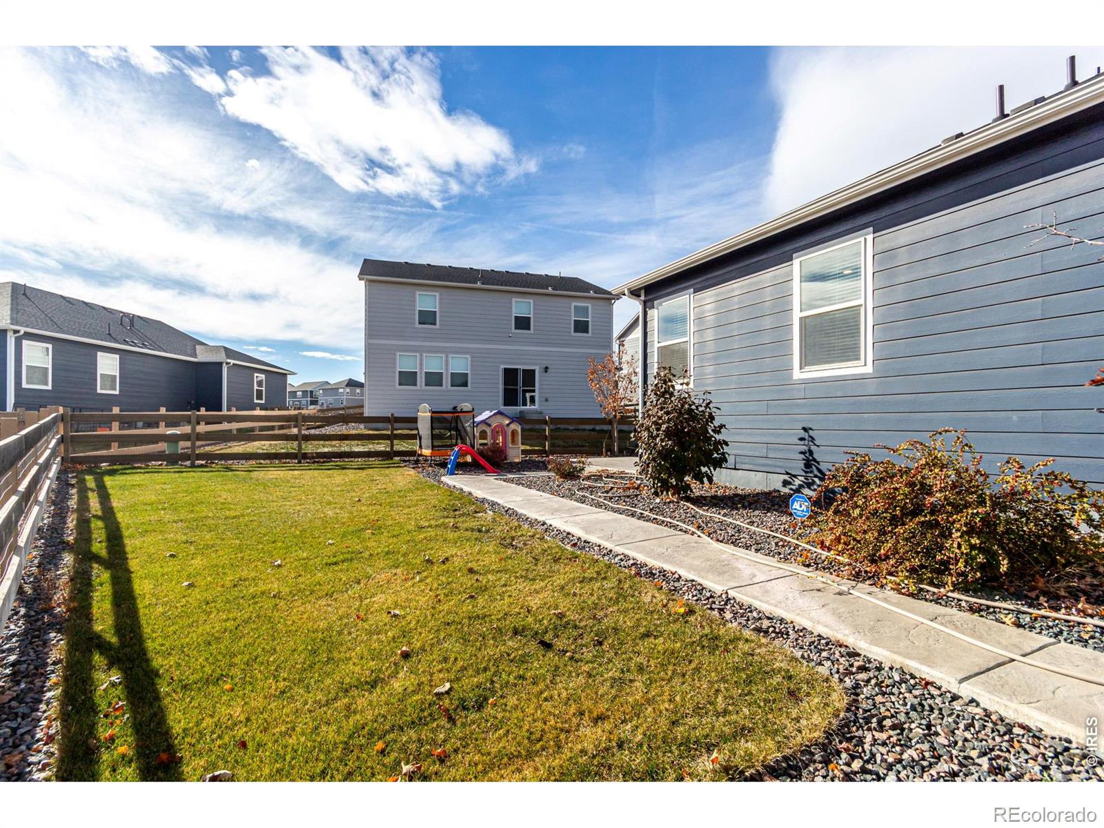305 N 64th Avenue