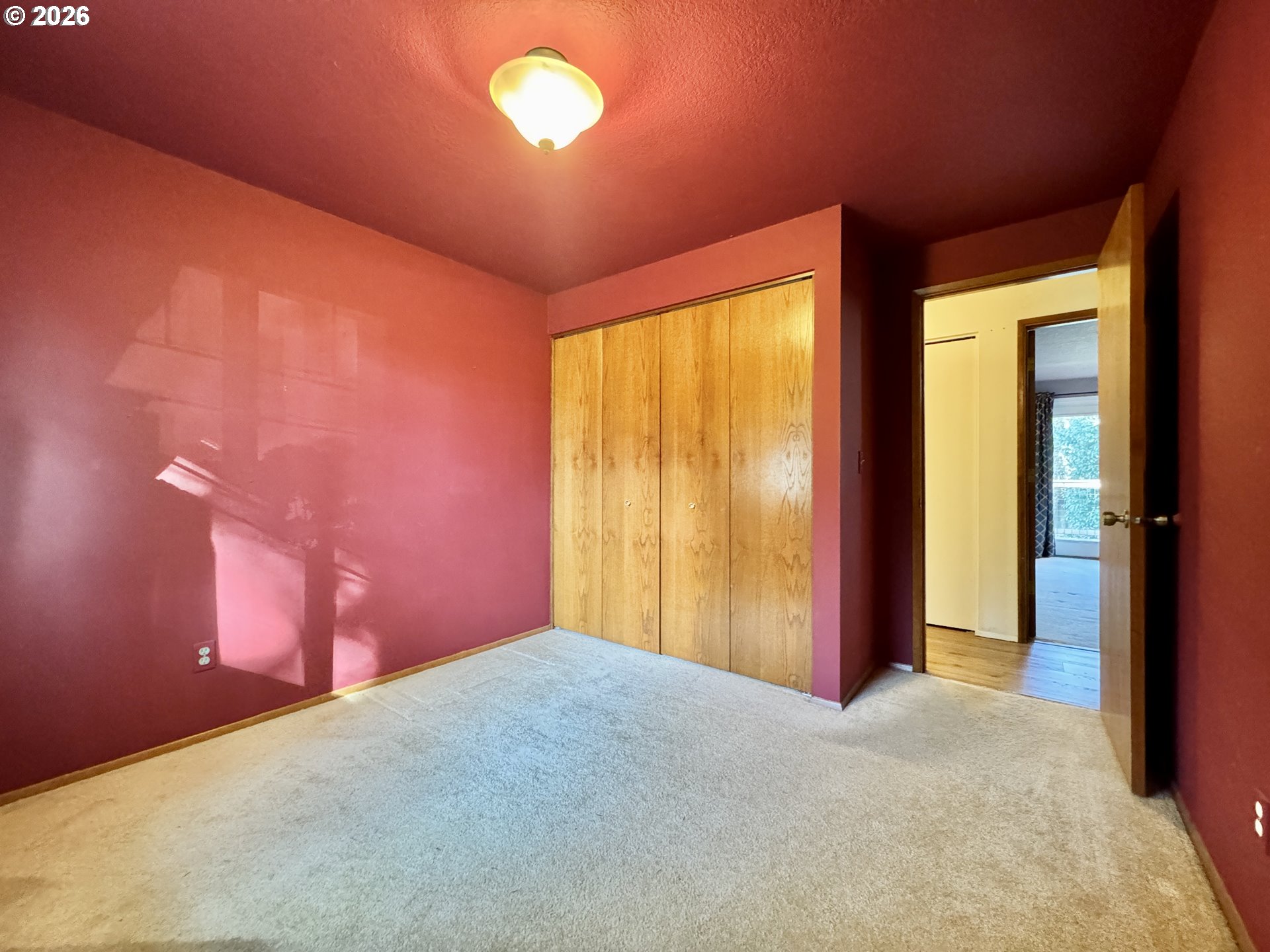 9530 SW 55TH AVE SW