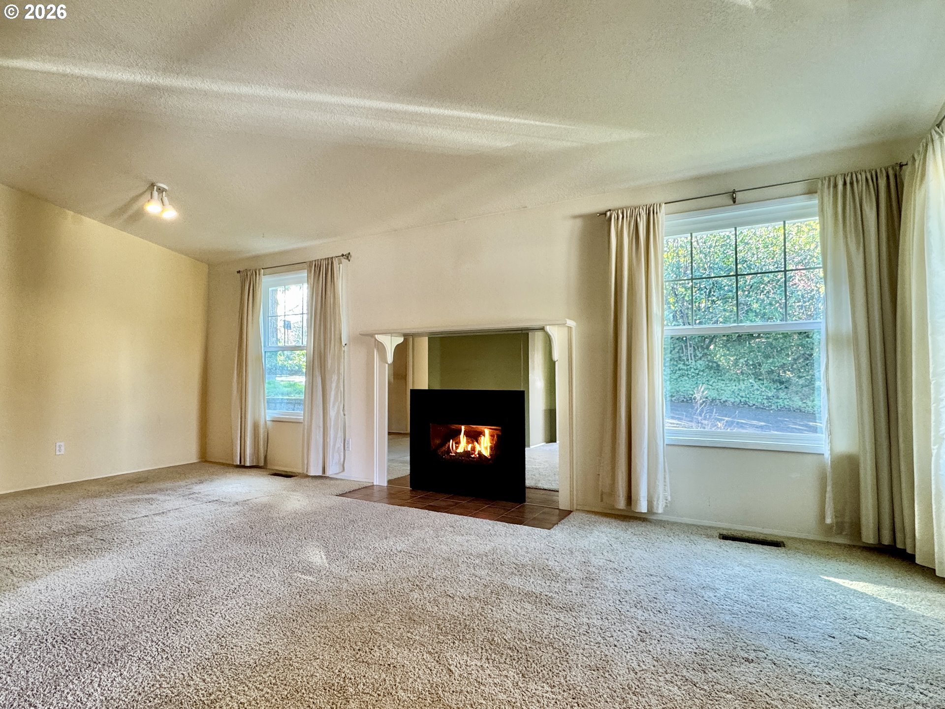9530 SW 55TH AVE SW