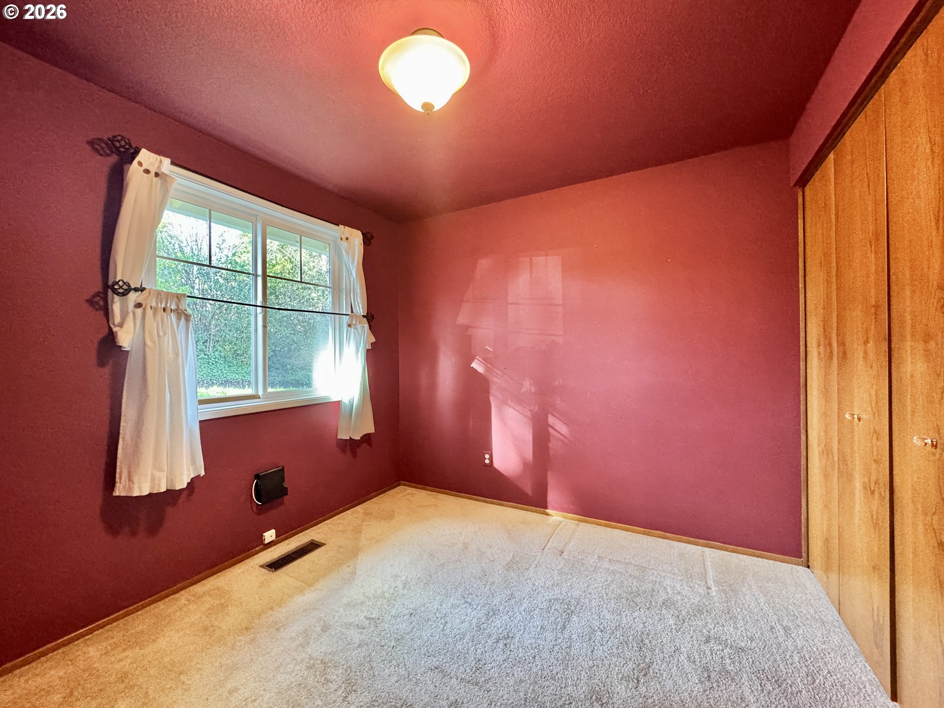9530 SW 55TH AVE SW