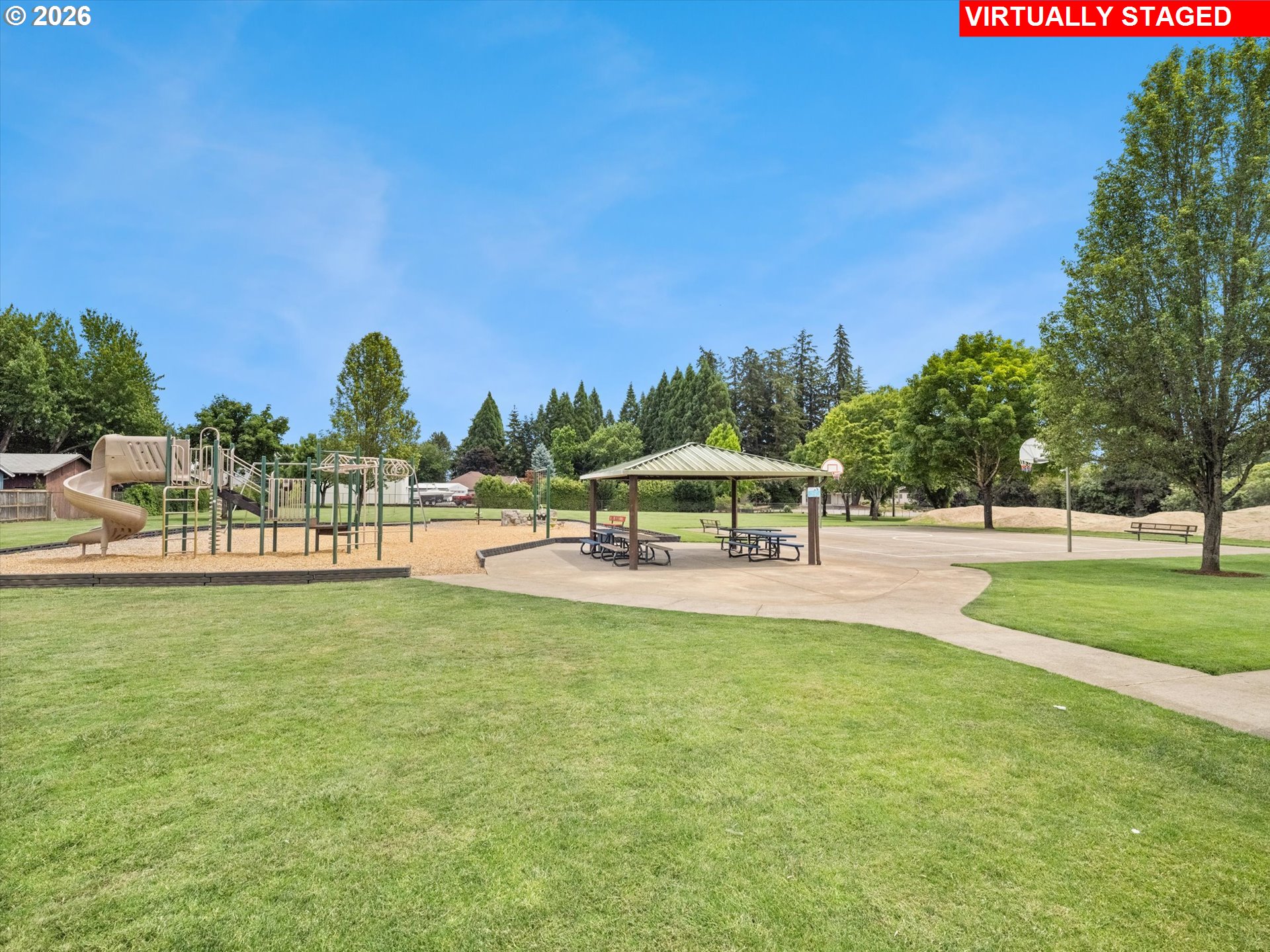 841 S 26TH AVE