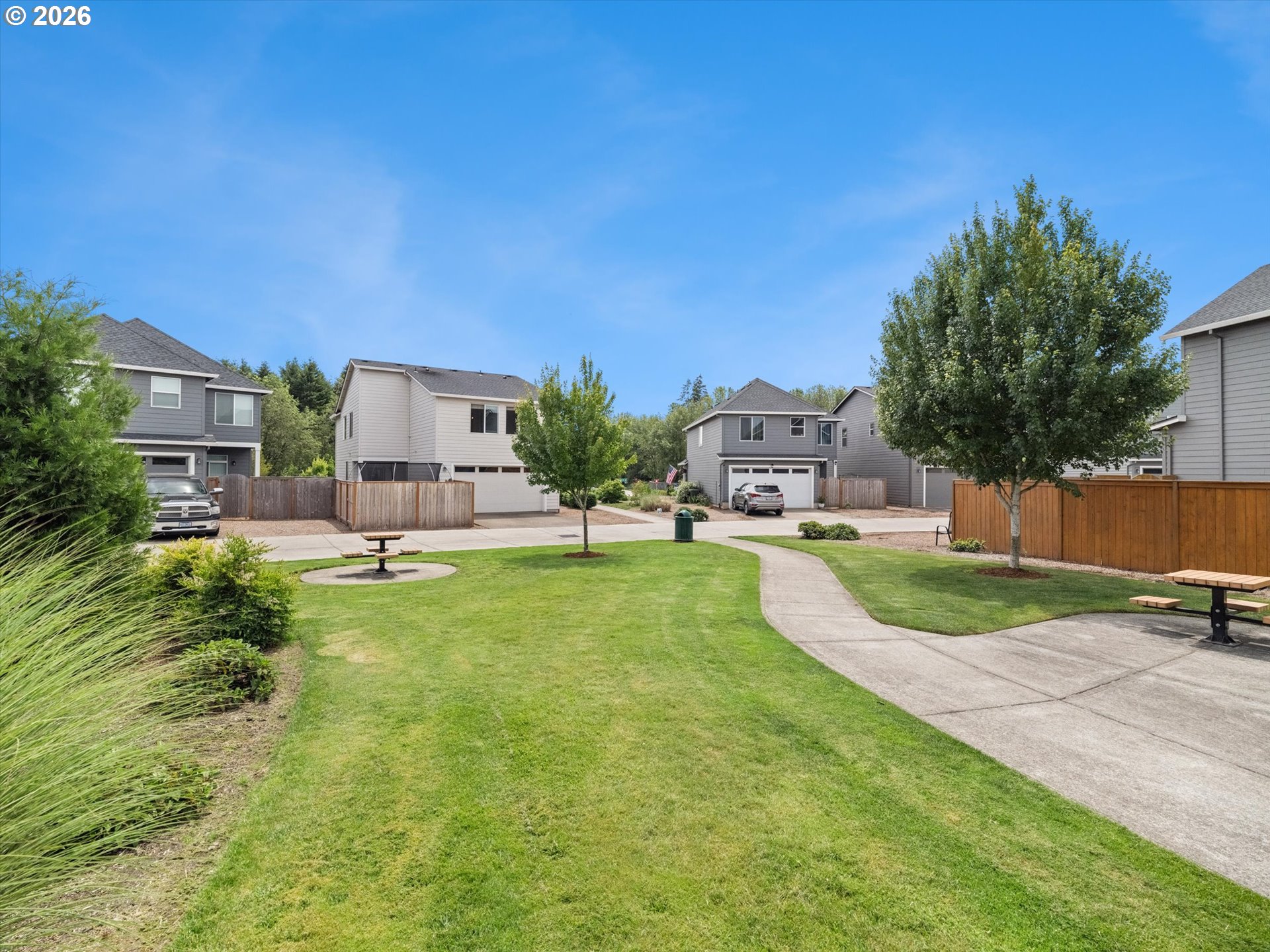 841 S 26TH AVE