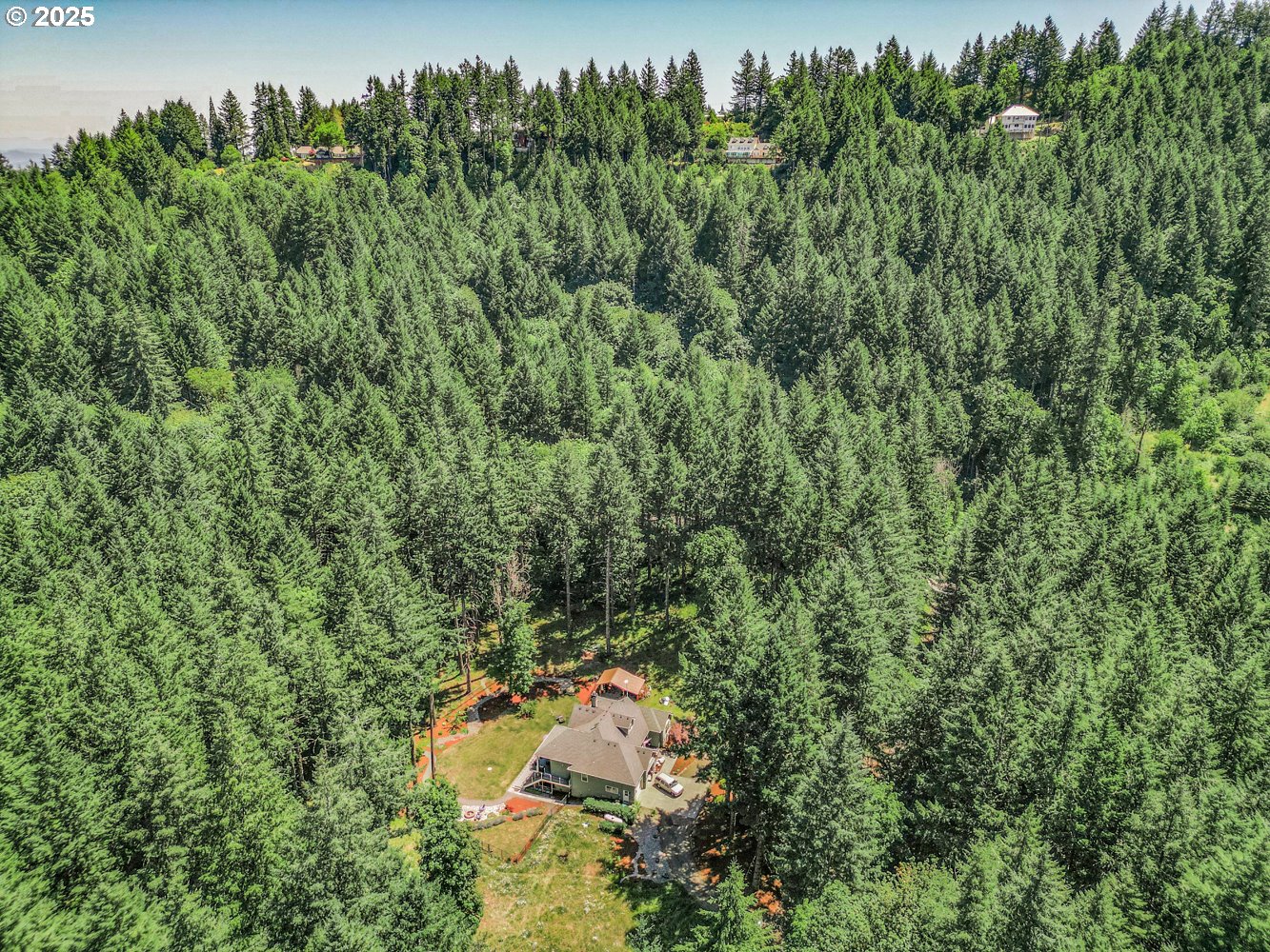 25600 NE RIDGE VIEW DR