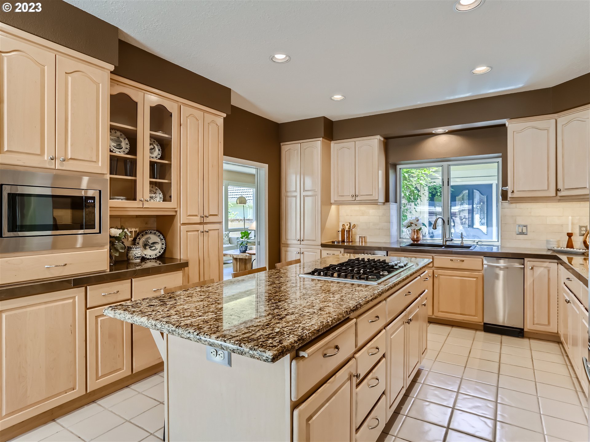 14150 NW BORDEAUX LN