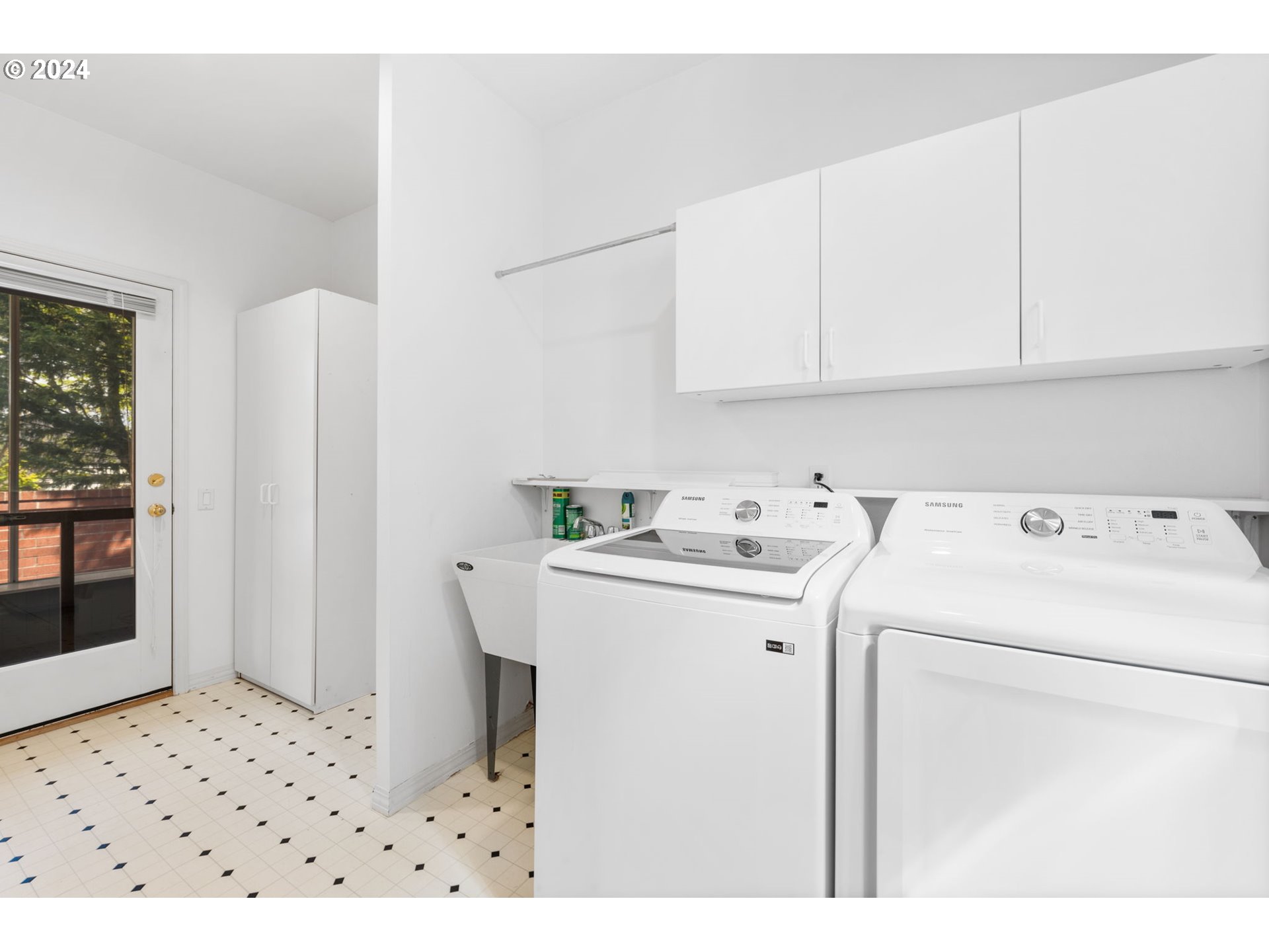 15575 NW SAINT ANDREWS DR