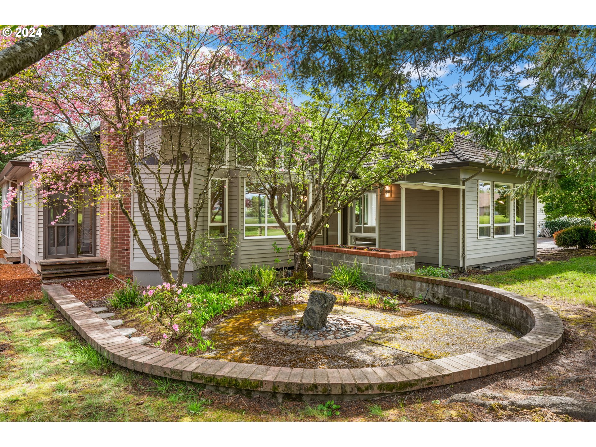 15575 NW SAINT ANDREWS DR