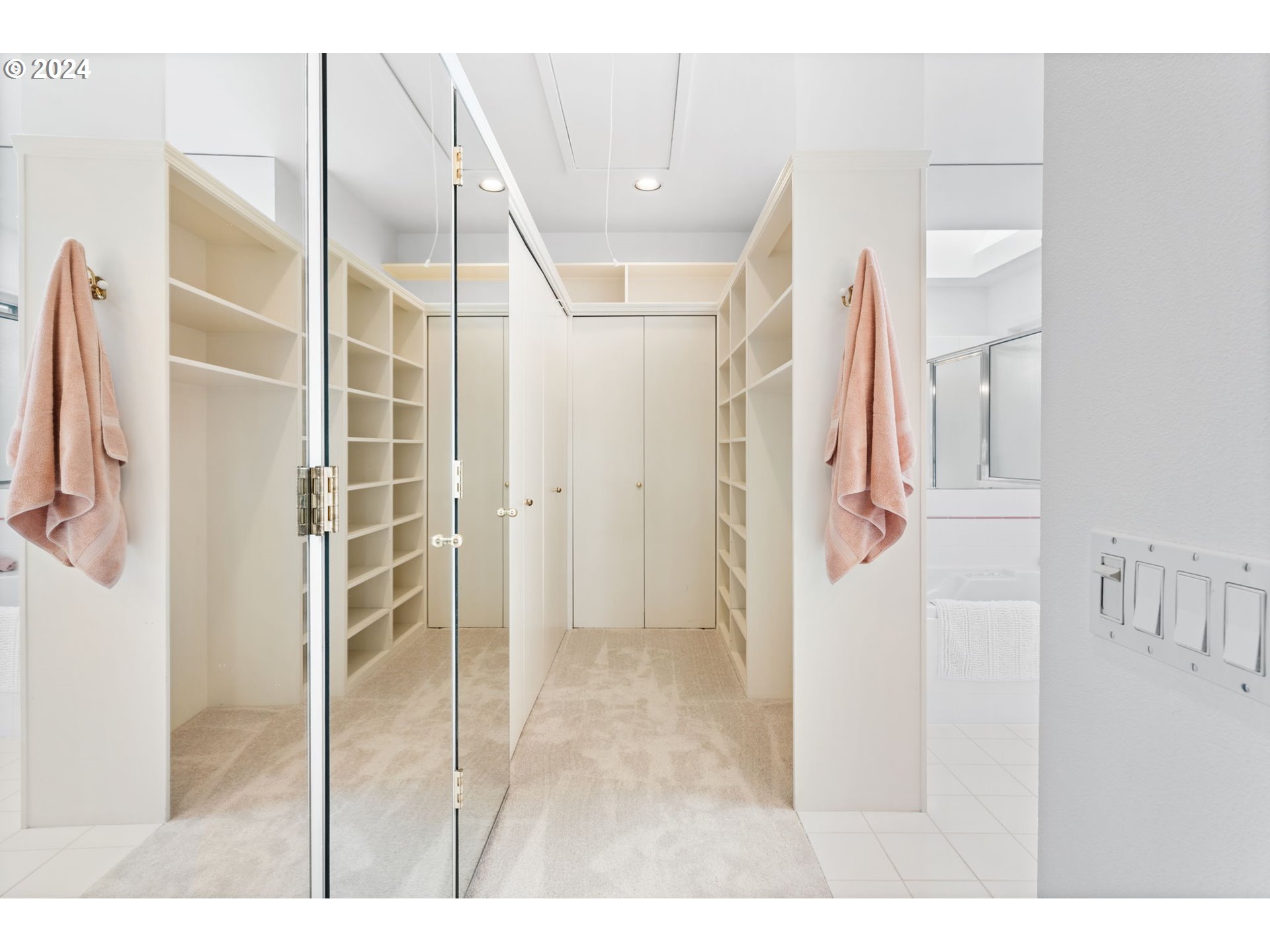 15575 NW SAINT ANDREWS DR