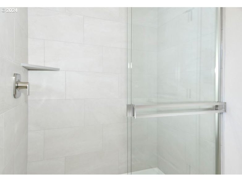 18995 SW TWIN PEAKS LN