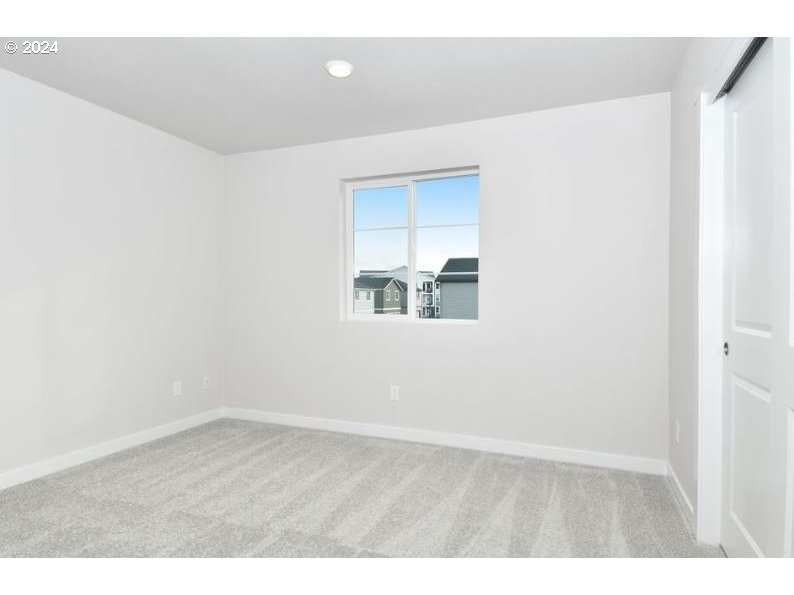 18995 SW TWIN PEAKS LN