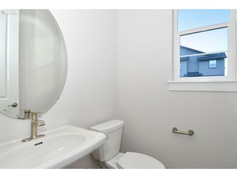 18995 SW TWIN PEAKS LN