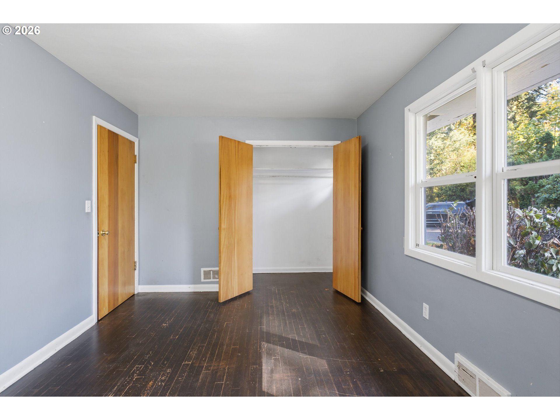 245 SW Linn PL