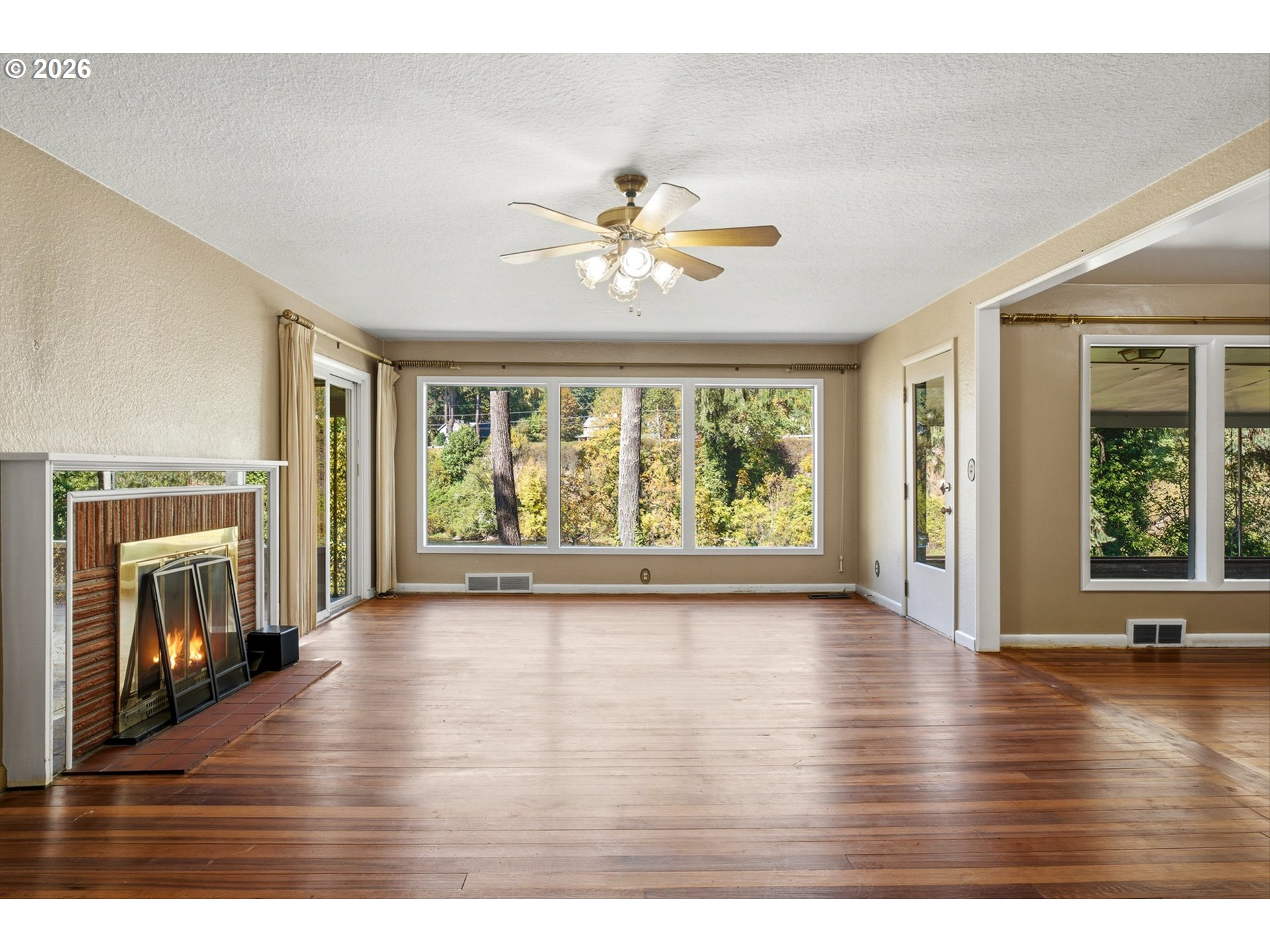 245 SW Linn PL