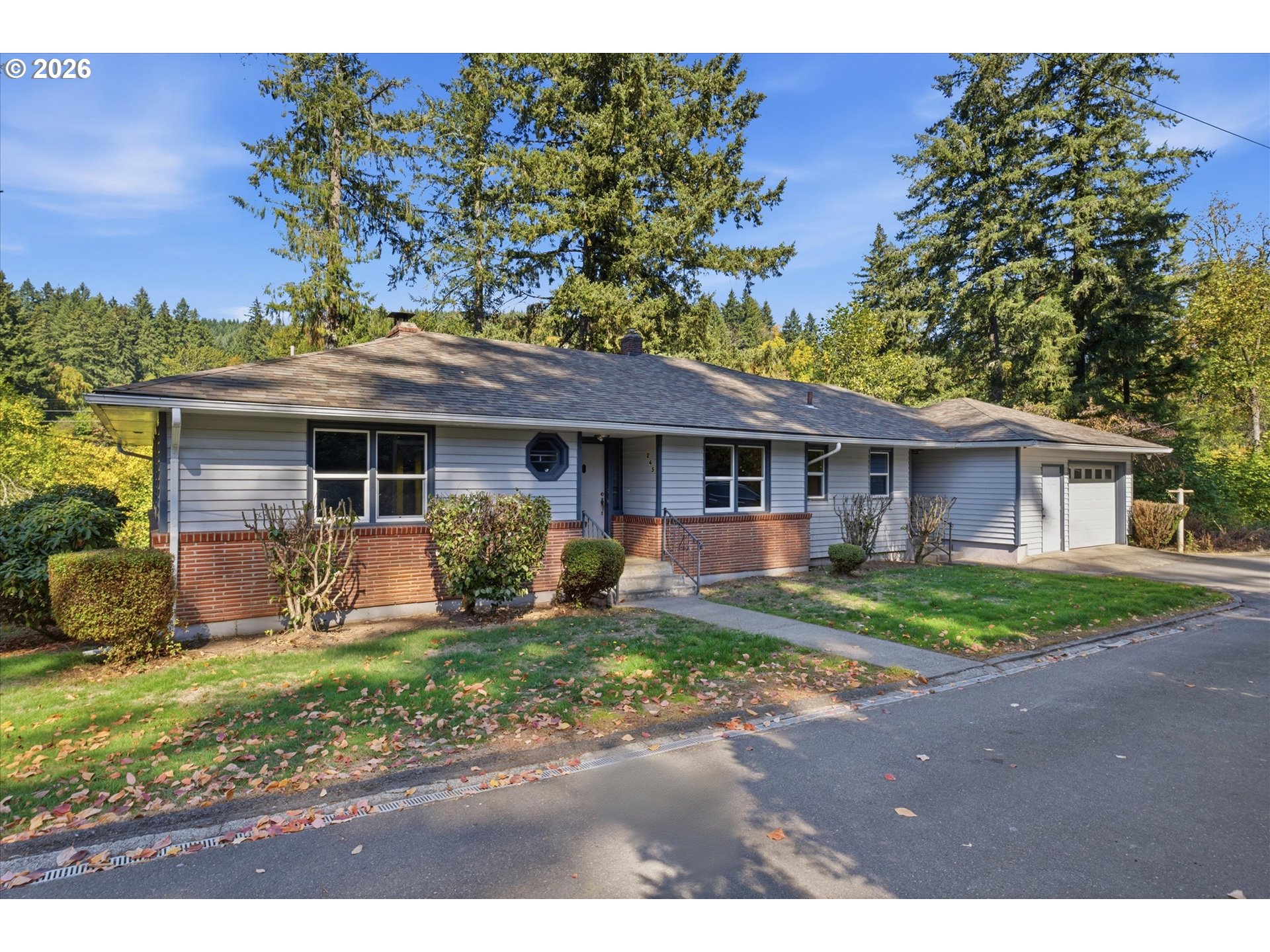 245 SW Linn PL