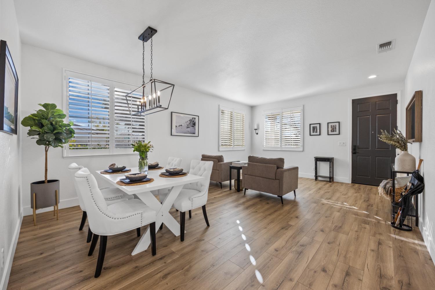 1151 Paddington Circle
