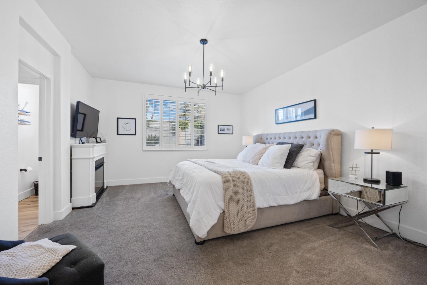 1151 Paddington Circle