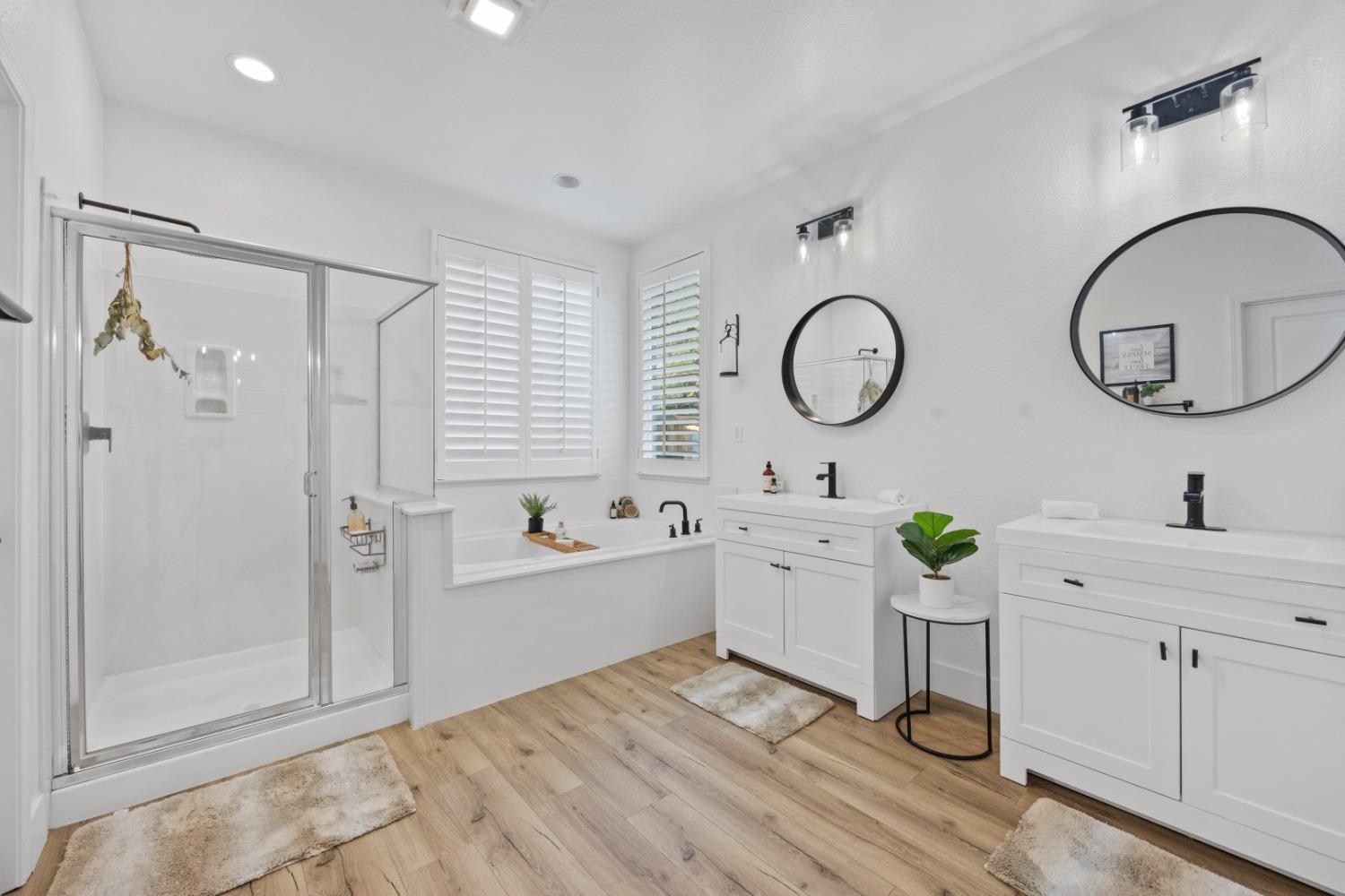 1151 Paddington Circle