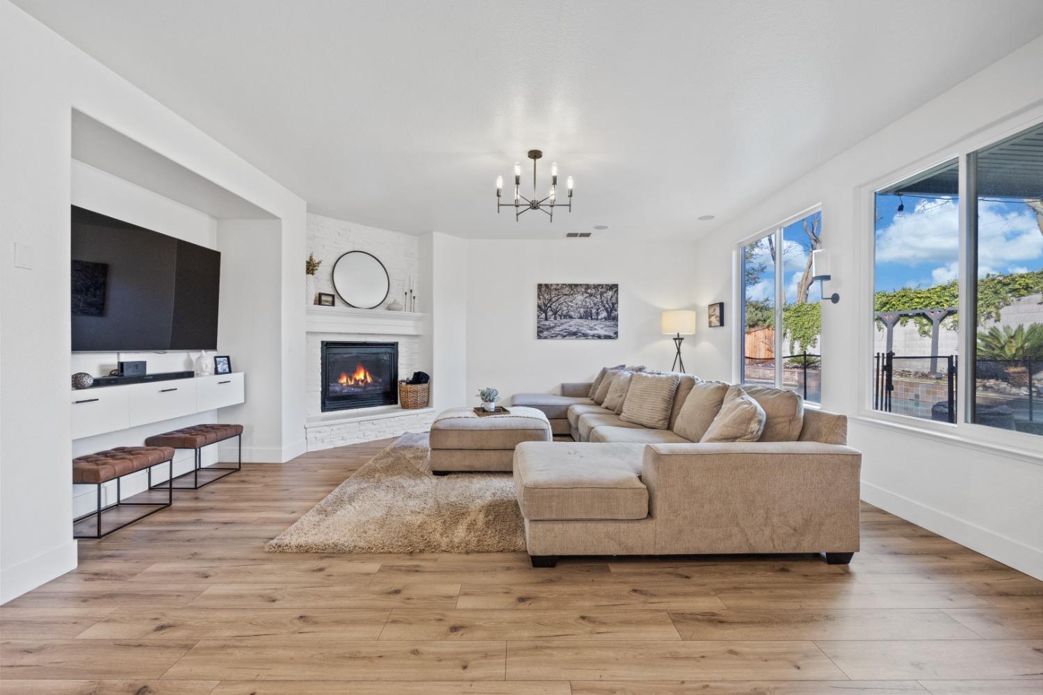 1151 Paddington Circle