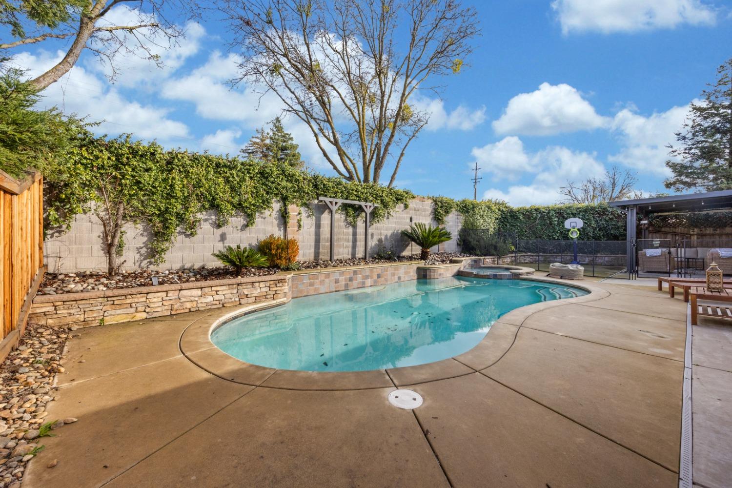 1151 Paddington Circle