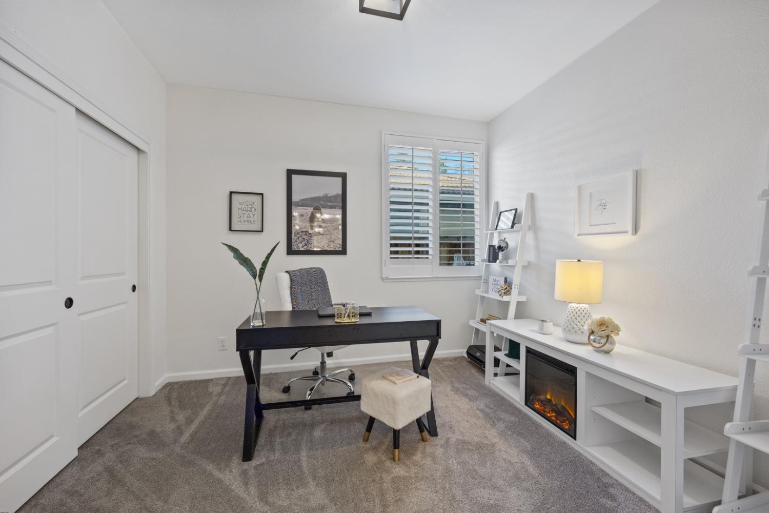 1151 Paddington Circle