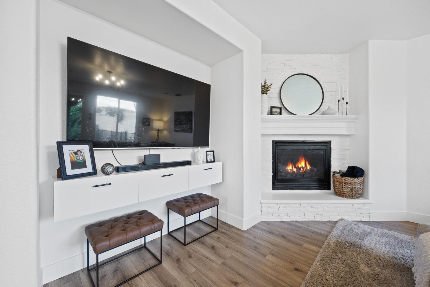 1151 Paddington Circle