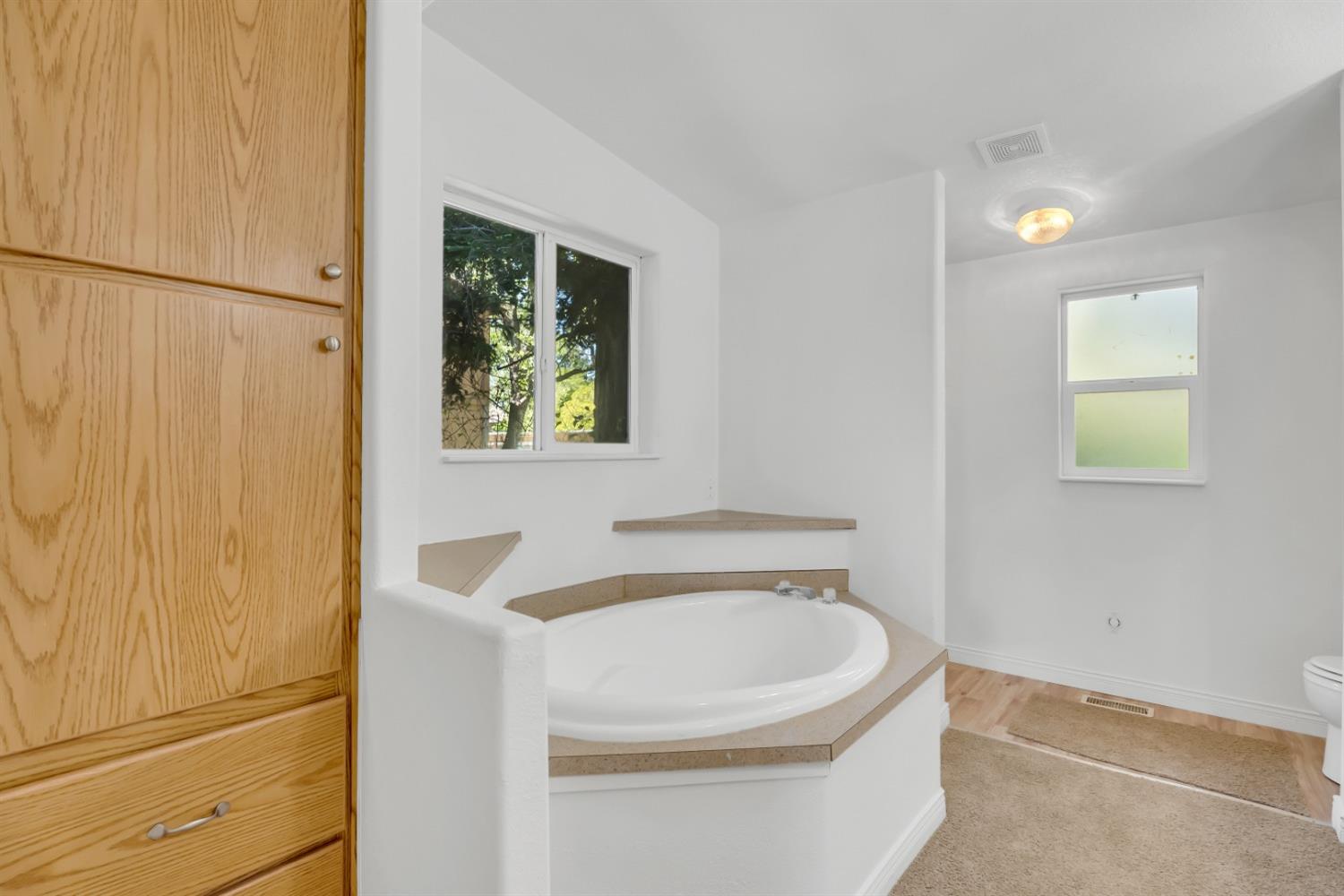 31 Shrine Way