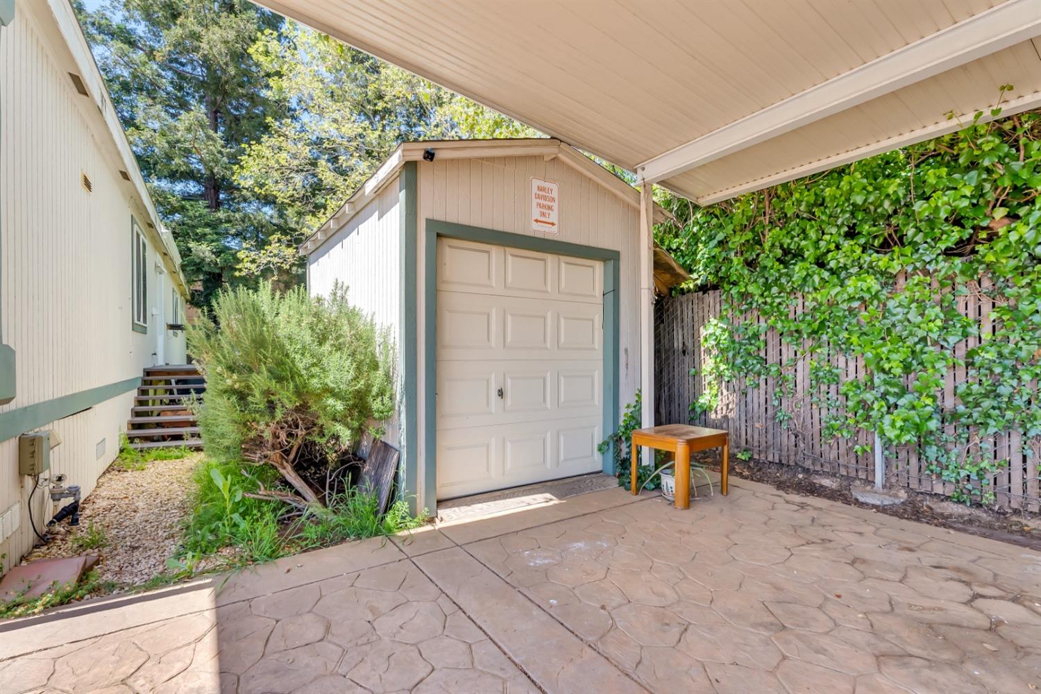 31 Shrine Way