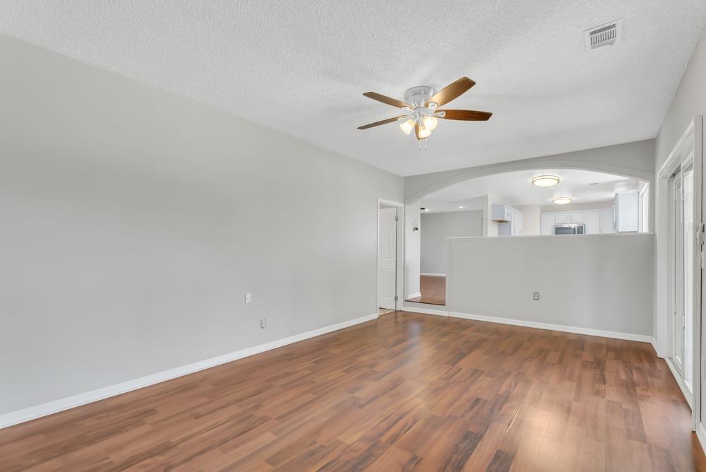 576 Thomsen Road