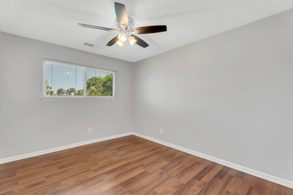 576 Thomsen Road