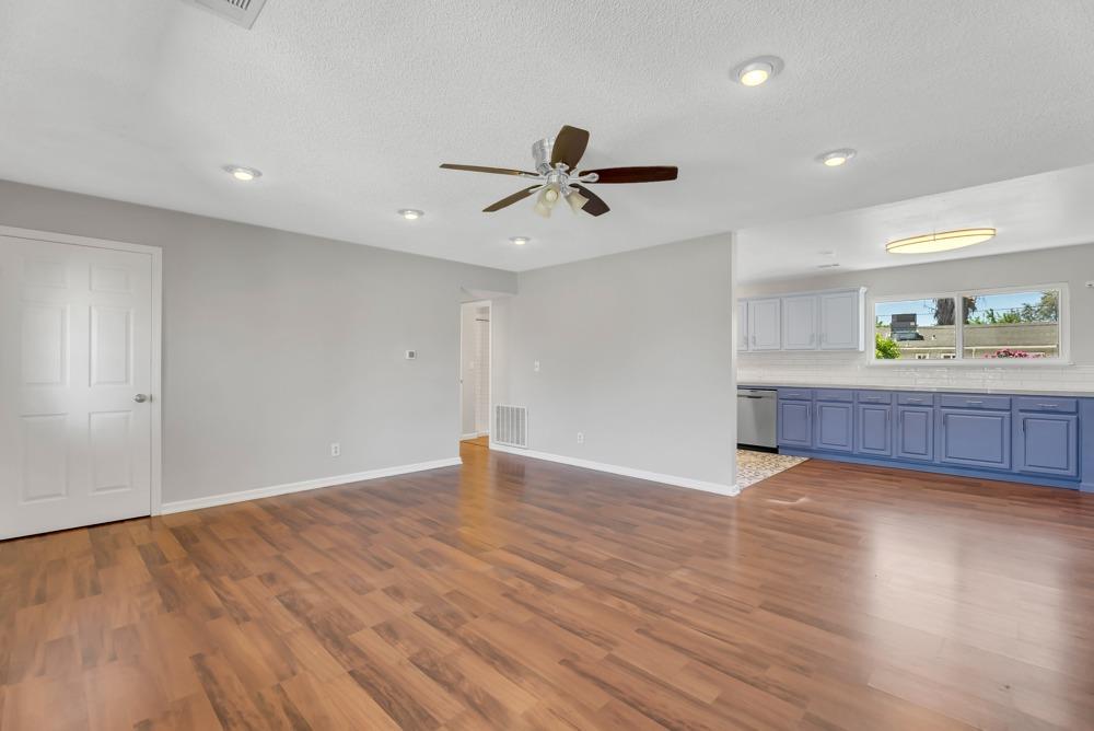 576 Thomsen Road