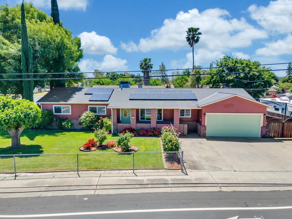 576 Thomsen Road