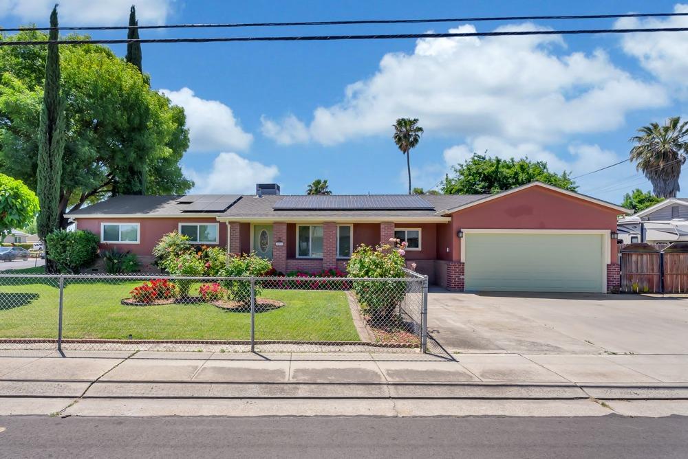 576 Thomsen Road