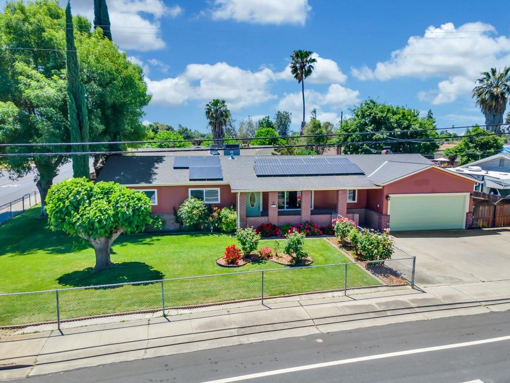 576 Thomsen Road