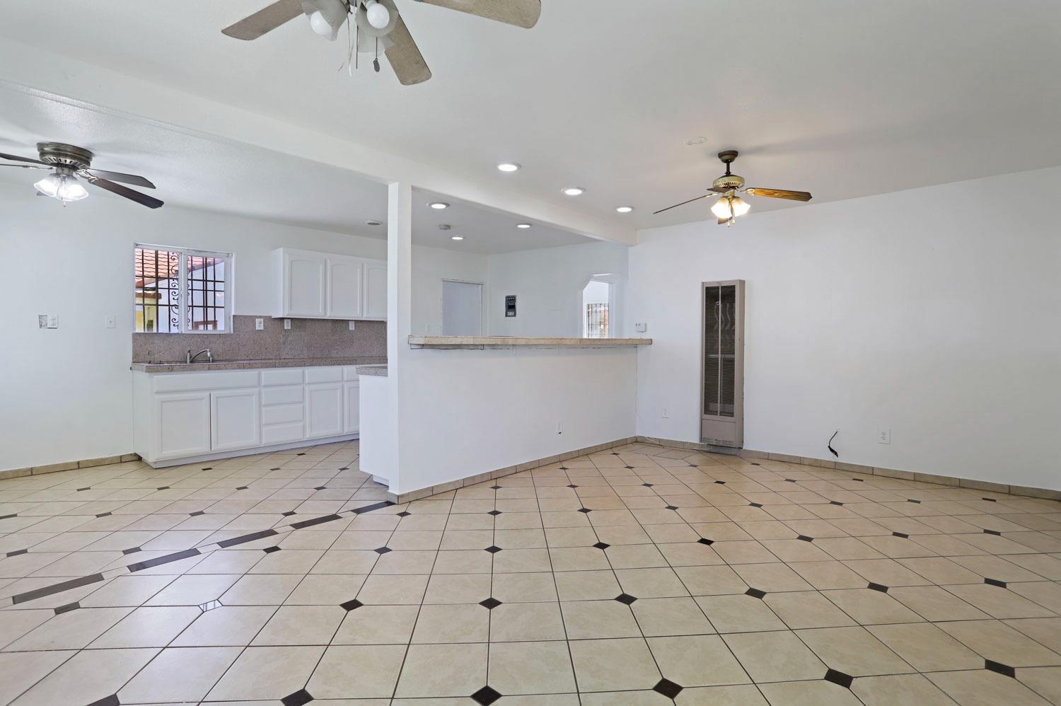 3529 Sierra Madre