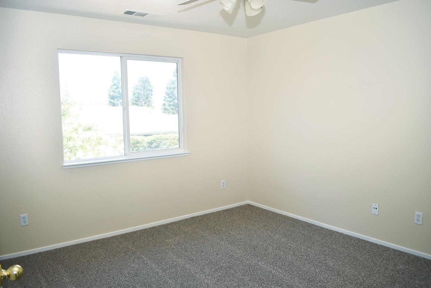 828 Lupine Court