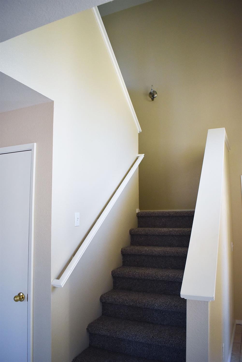 828 Lupine Court