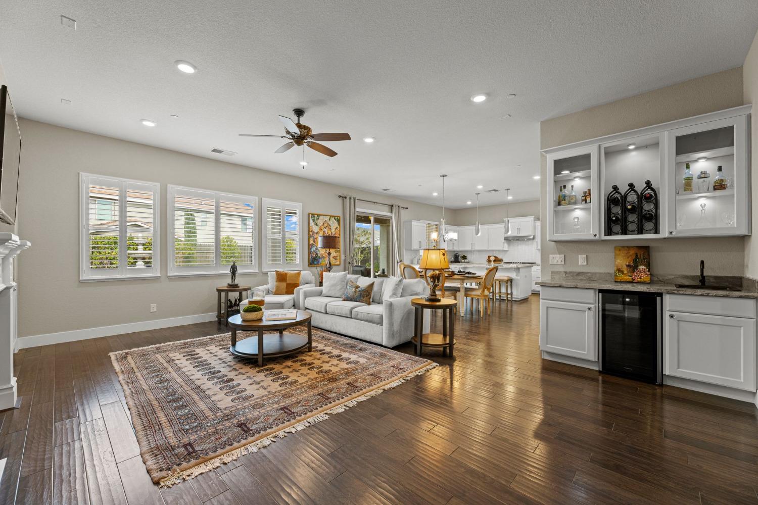 9104 Plympton Loop