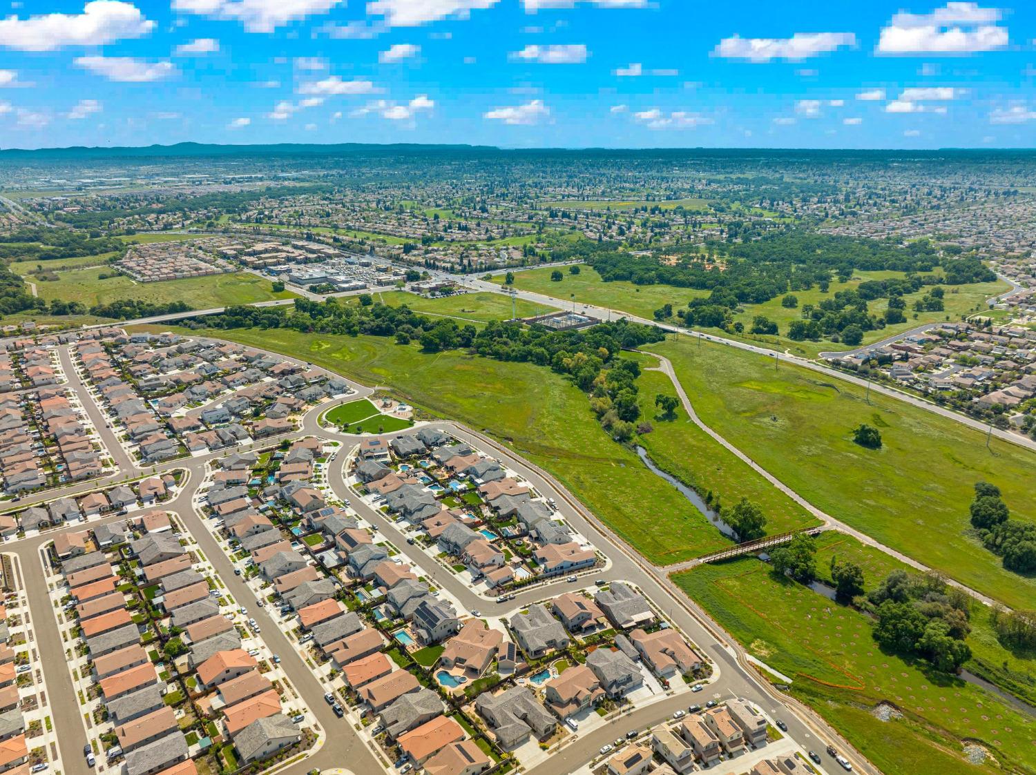 9104 Plympton Loop