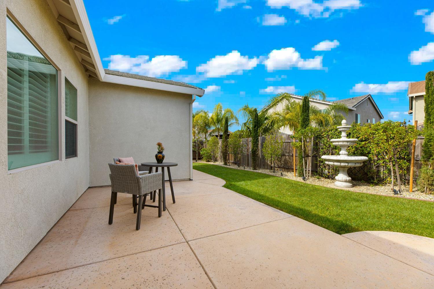 9104 Plympton Loop