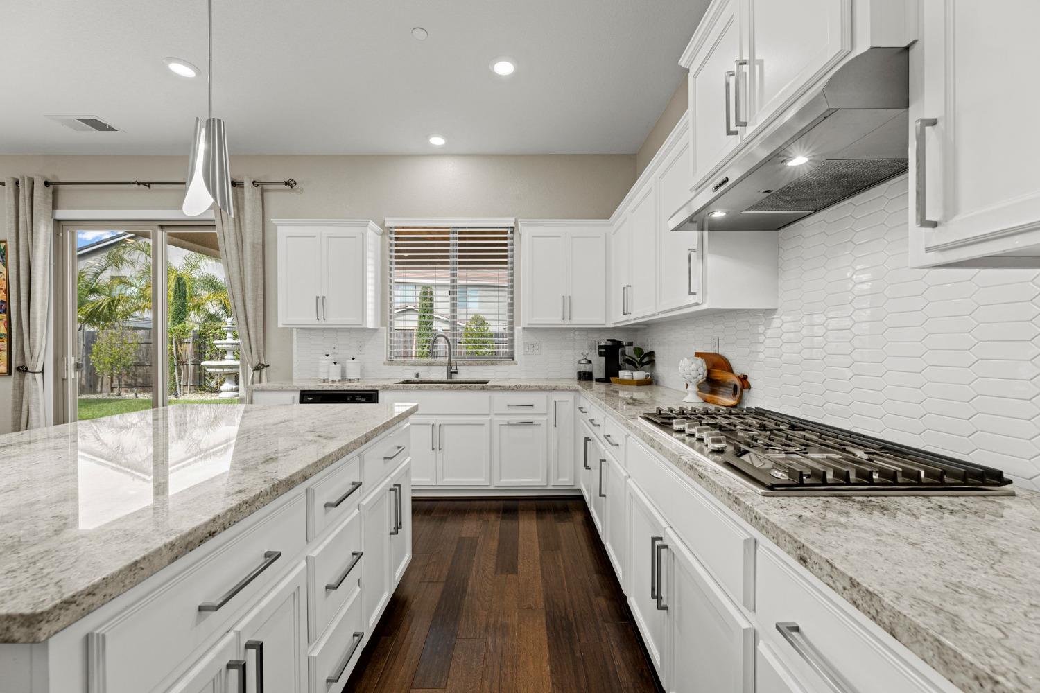 9104 Plympton Loop