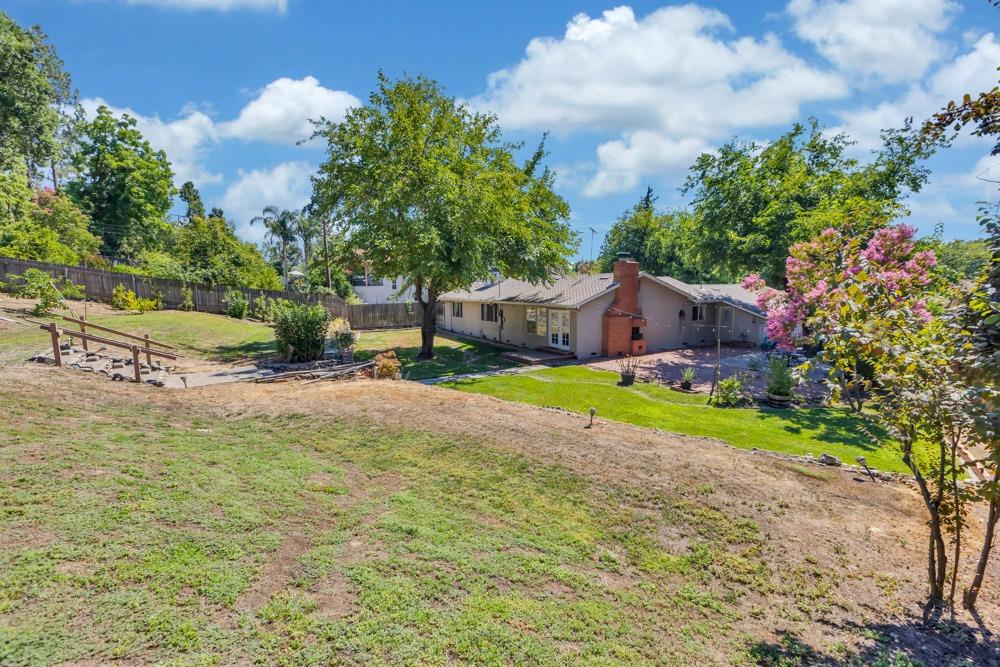 3534 Altamont