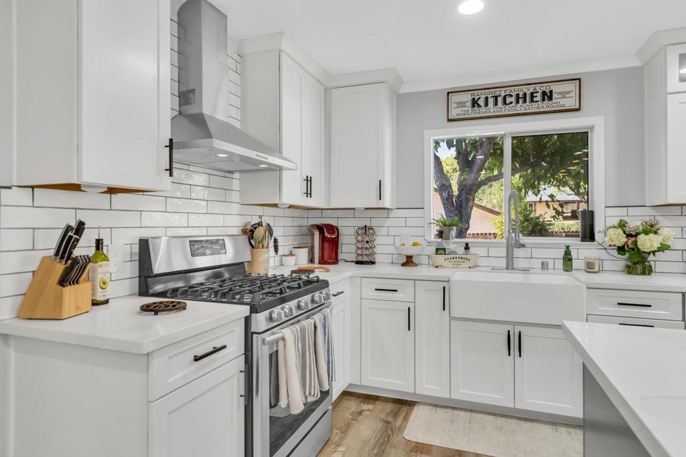 3534 Altamont