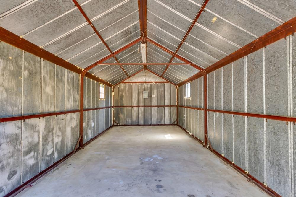 3534 Altamont