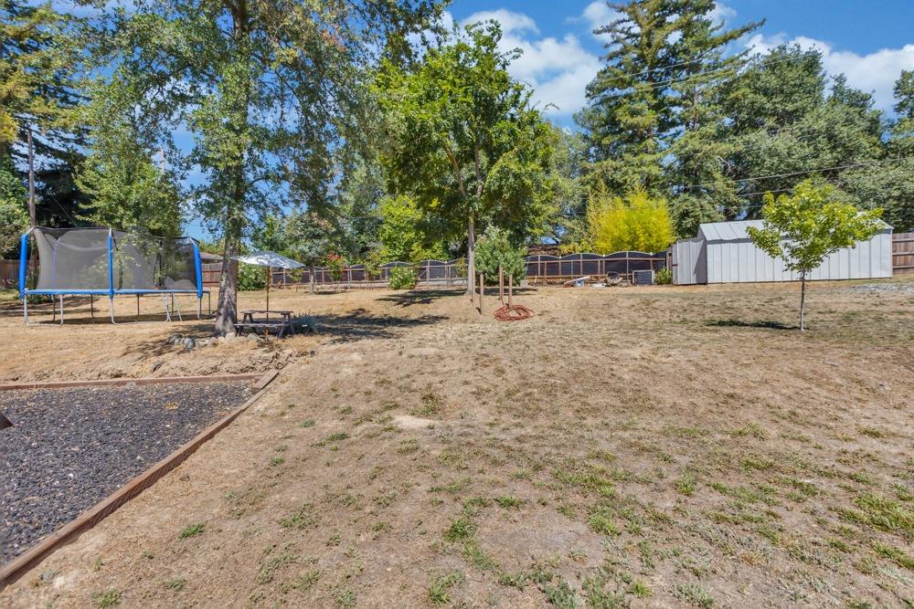 3534 Altamont