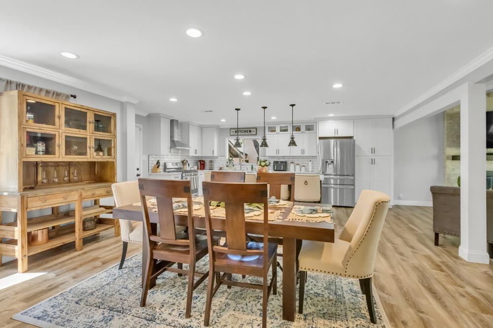 3534 Altamont