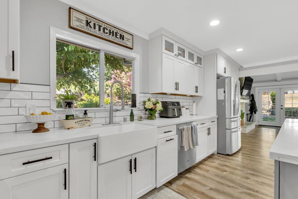 3534 Altamont